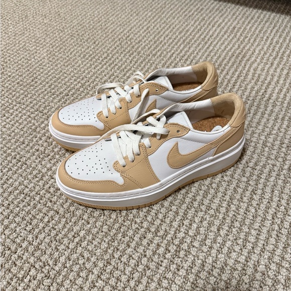 Nike Jordan Sneakers - Picture 1 of 6